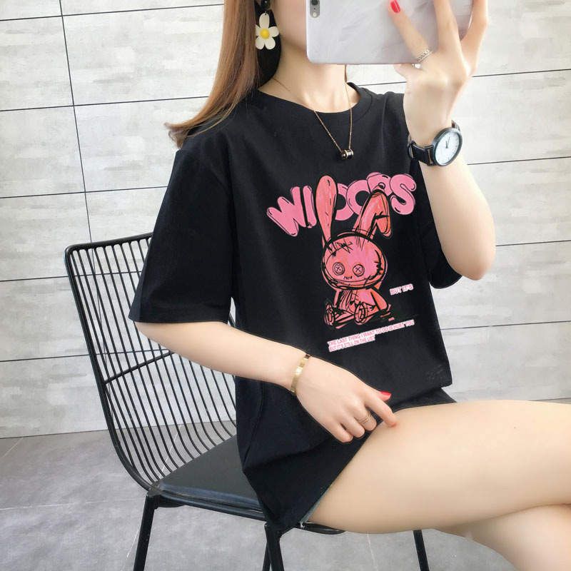 Black round neck women’s summer t-shirt with pink cartoon print
