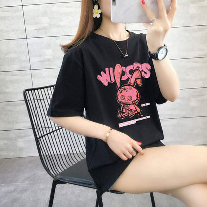 Black round neck women’s summer t-shirt with pink cartoon print
